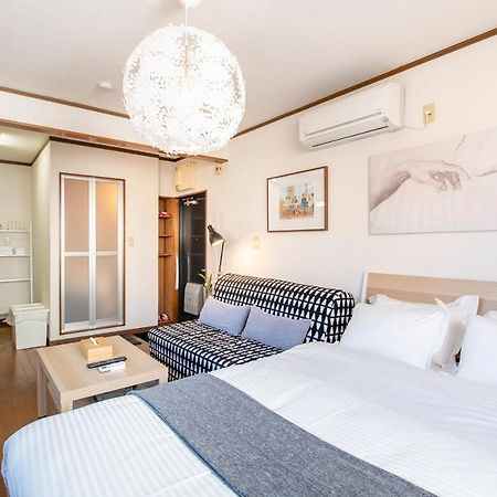 Uhome Ueno Apartment 4 Tokyo Exterior photo